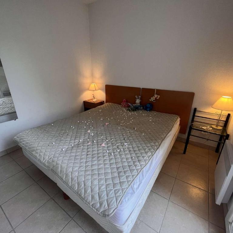 FS550-B11 Appt 3 pièces 6 personnes FREJUS - Apartamento de 2 dormitorios - 11