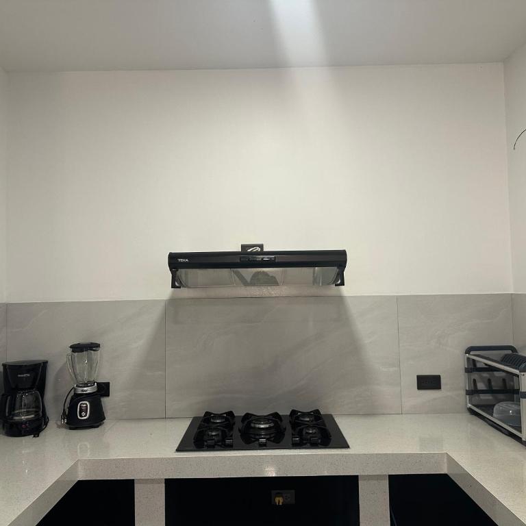 DLiam Home - Four-Bedroom House - 22
