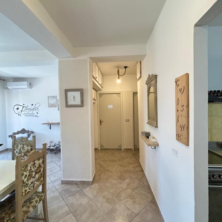 Casa La Famiglia - LaMaddalenaHomes - Two-Bedroom Apartment - 5