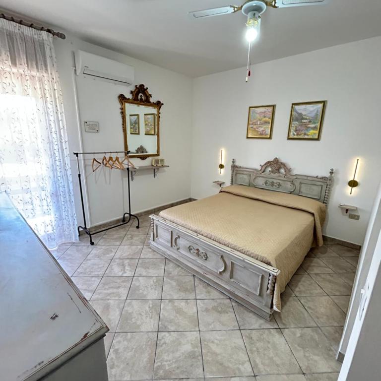 Casa La Famiglia - LaMaddalenaHomes - Two-Bedroom Apartment - 6