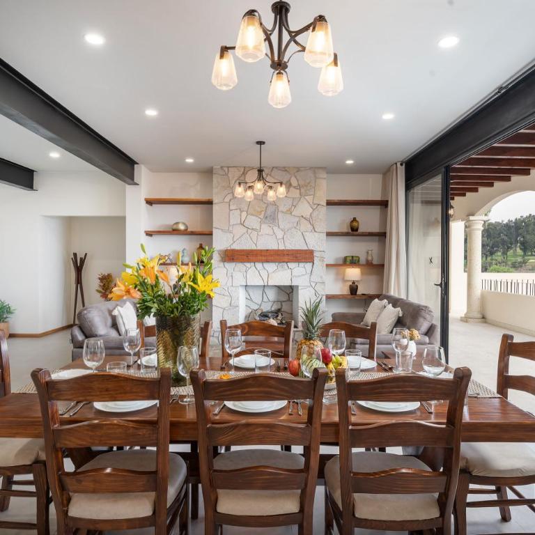 Malanquin Golf Community, 4BR Modern Home with Pool & Backyard - Casa de 4 dormitorios - 1