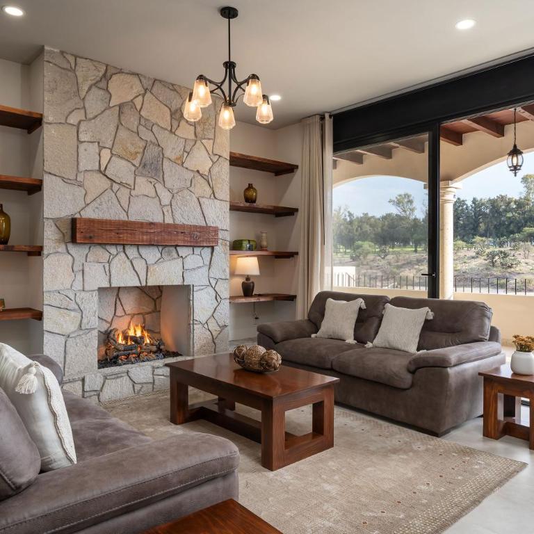 Malanquin Golf Community, 4BR Modern Home with Pool & Backyard - Casa de 4 dormitorios - 2