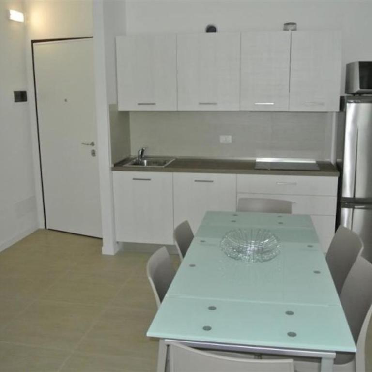 Spacious accommodation with terrace - Appartamento - 7