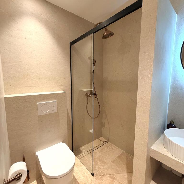 Central Cannes - Exceptional 4-Bedroom Apartment - Appartement - 9