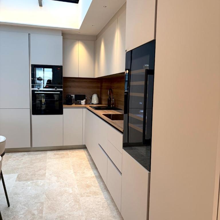 Central Cannes - Exceptional 4-Bedroom Apartment - Appartement - 17