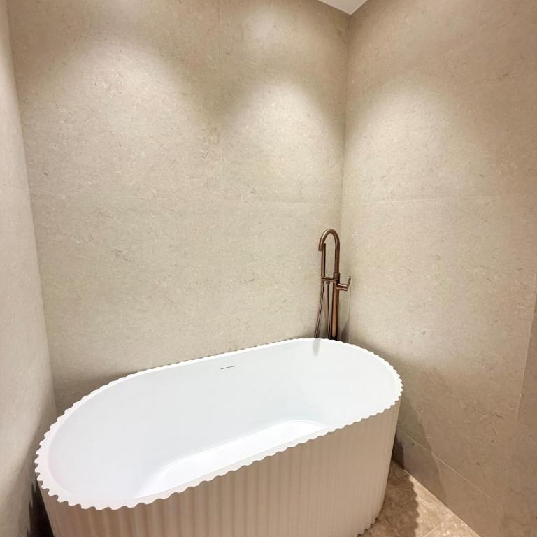 Central Cannes - Exceptional 4-Bedroom Apartment - Appartement - 31
