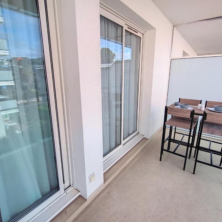 Rooftop pool à Antibes - Sophia Antipolis - Two-Bedroom Apartment - 15