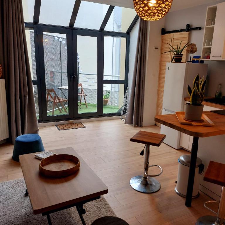 Charmant T2 avec terrasse au coeur du Vieux Rennes - Apartment mit 1 Schlafzimmer - 8