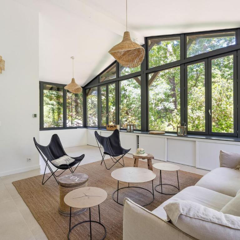 Villa élégante - piscine et plage - Villa avec Piscine Privée - 16