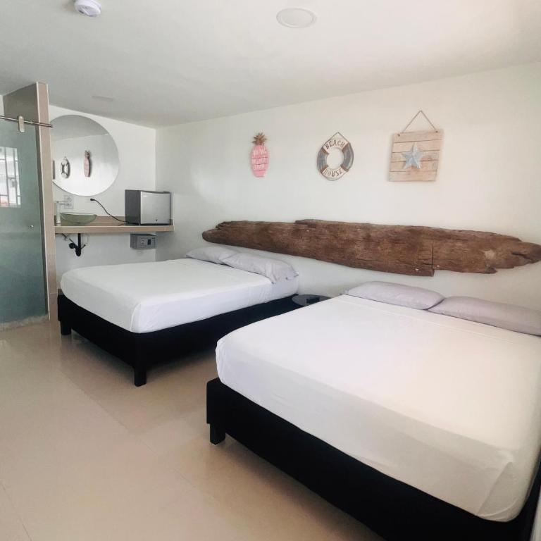Island Vibes - Habitación Cuádruple Superior - 1