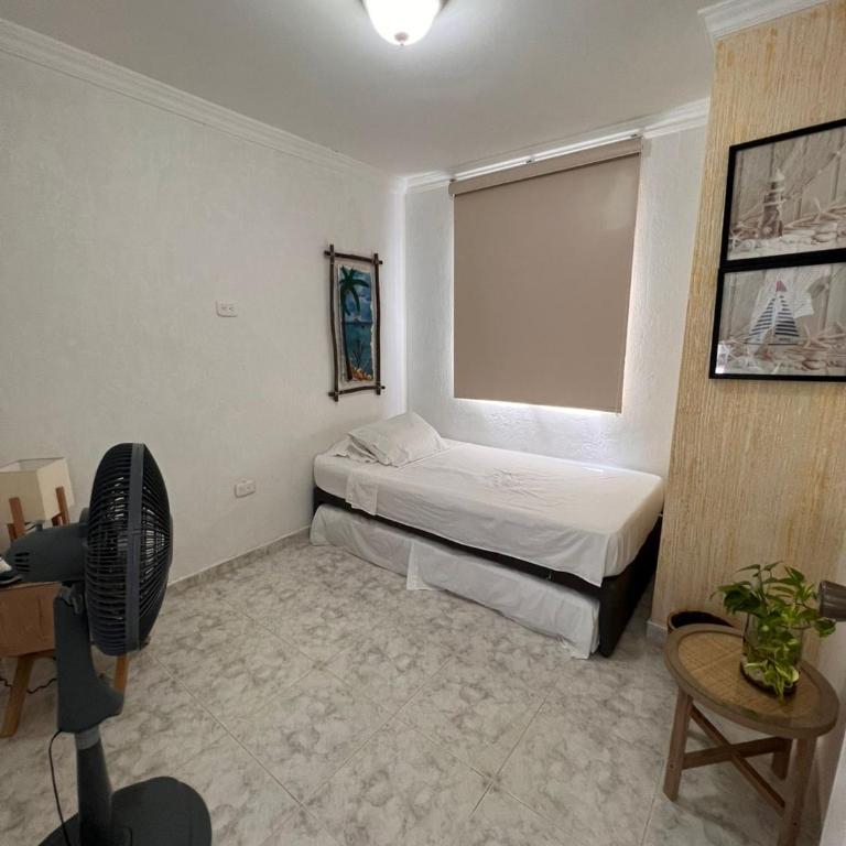 Large beach house near Las Américas Hotel, shared pool - Three-Bedroom House - 4