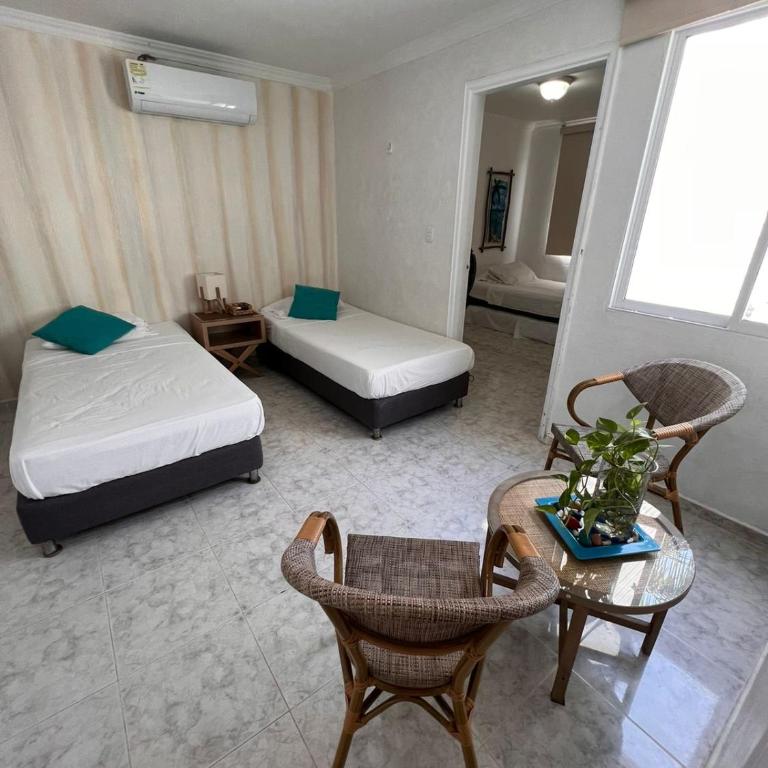 Large beach house near Las Américas Hotel, shared pool - Three-Bedroom House - 7