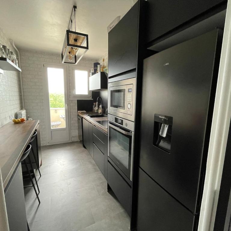 welcome to Reims - One-Bedroom Apartment - 6
