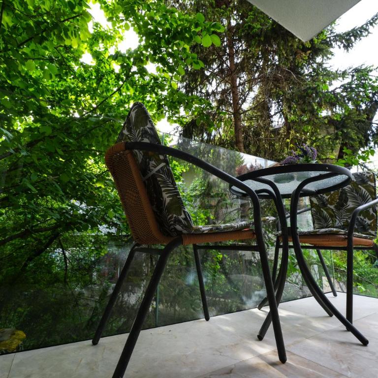 Golden Leaf Residence- Free parking and near the city center - One-Bedroom Apartment - 10