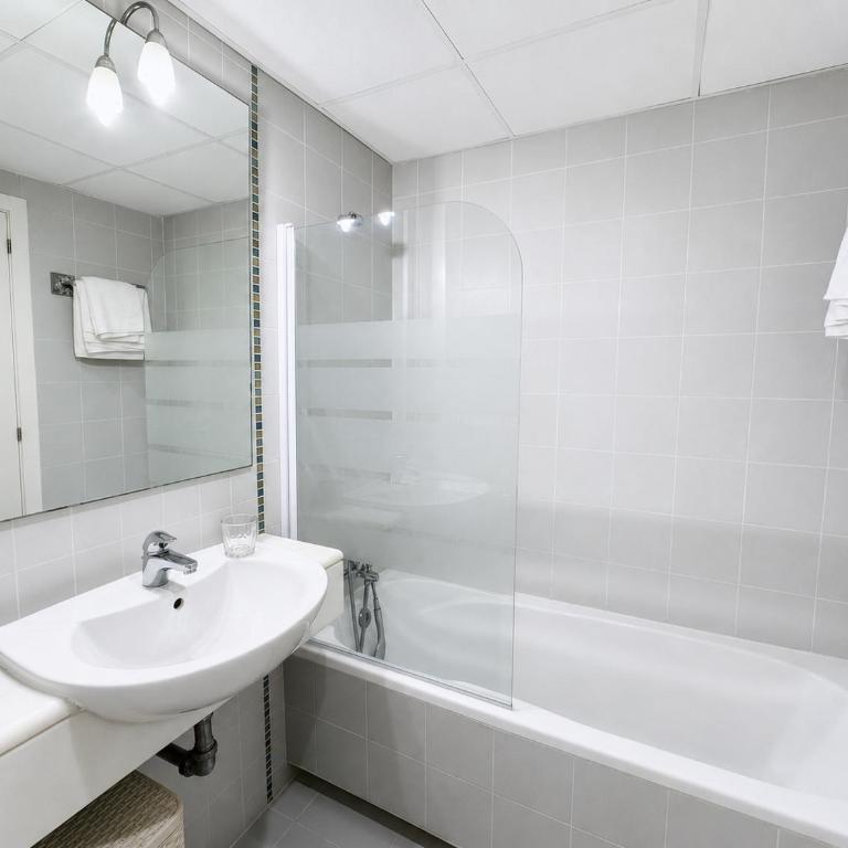 Plaza Mayor Calp - Two-Bedroom Apartment - 20