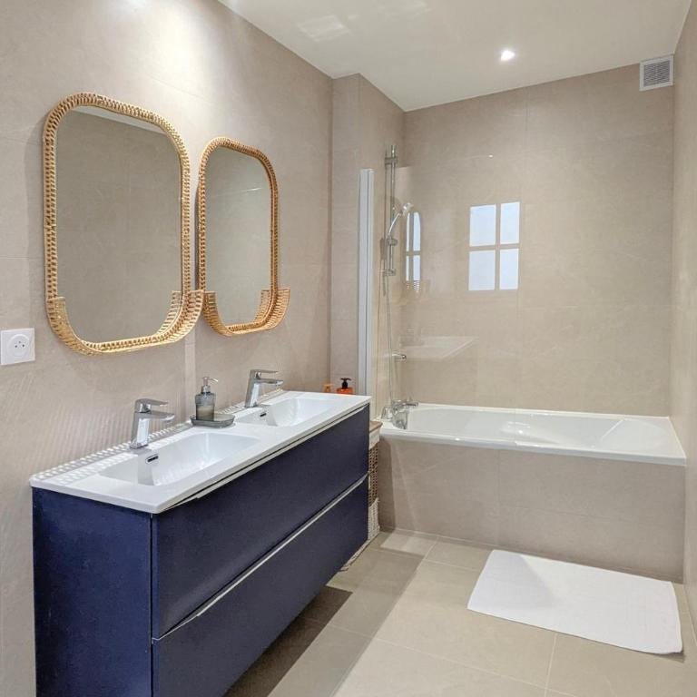 Angers Centre - Le Poquelin - Appartement 3 Chambres Deluxe - 12