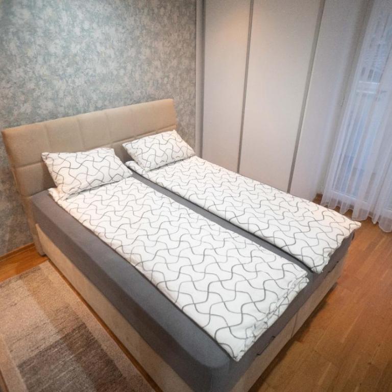 Luxury Central apartment- SCC area-Free private parking - One-Bedroom Apartment - 34