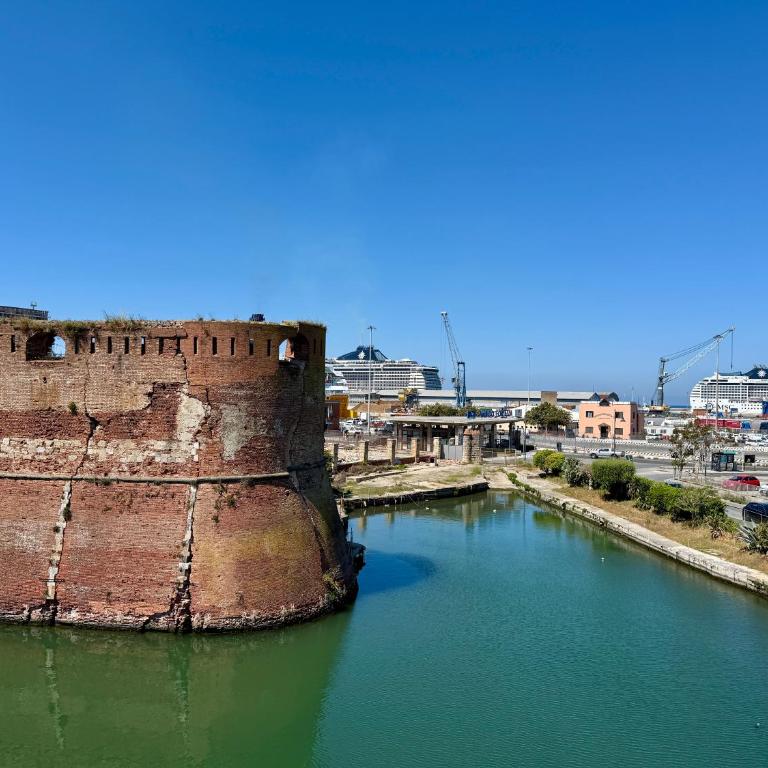 Livorno Housing - Appartamento con 2 Camere da Letto - 30