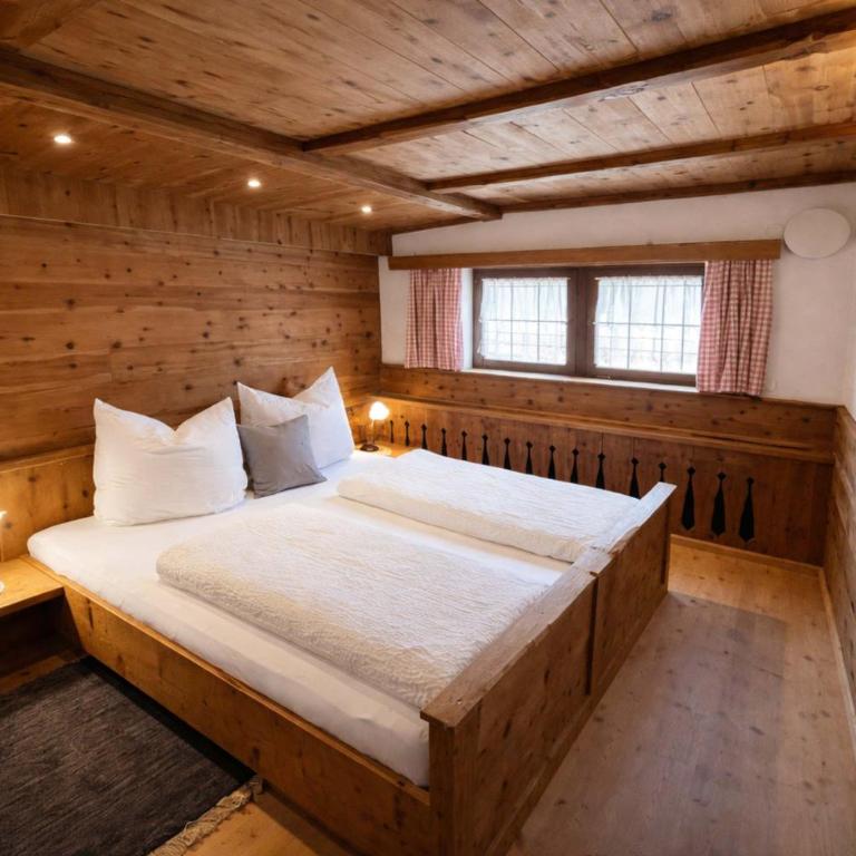 NINA's Chalet with Pool & Sauna Access - Chalet - 7
