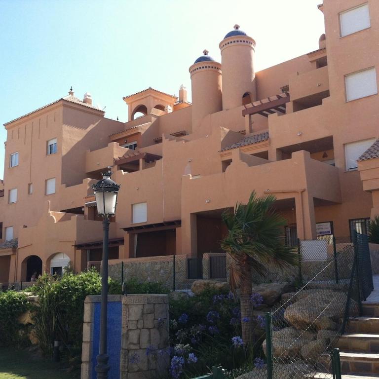 Precioso, apartamento con terraza y piscina - Apartamento de 1 dormitorio - 21
