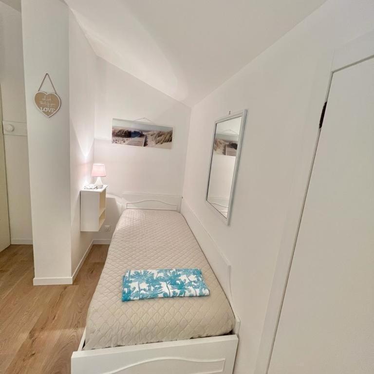 Ariete - Appartamento con 2 Camere da Letto - 2