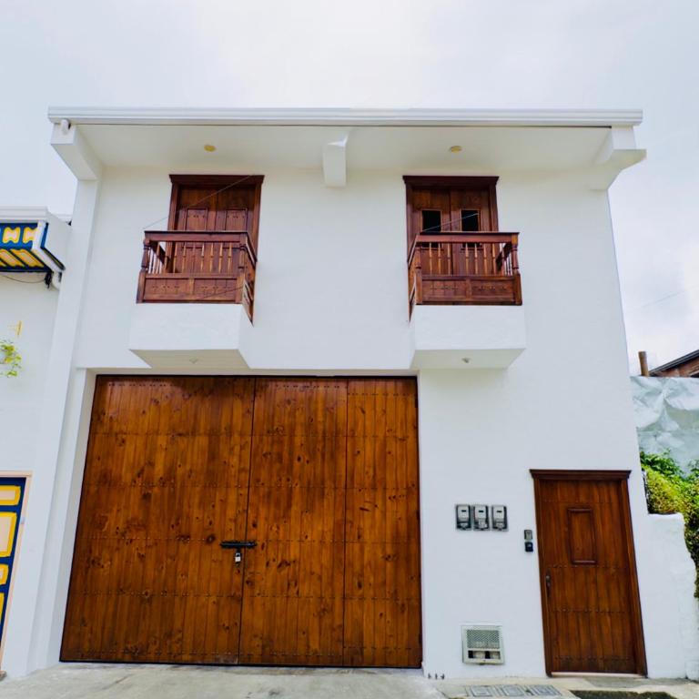 Aparta Hotel La Divisa Salento - Apartamento de 3 dormitorios - Planta Alta - 1