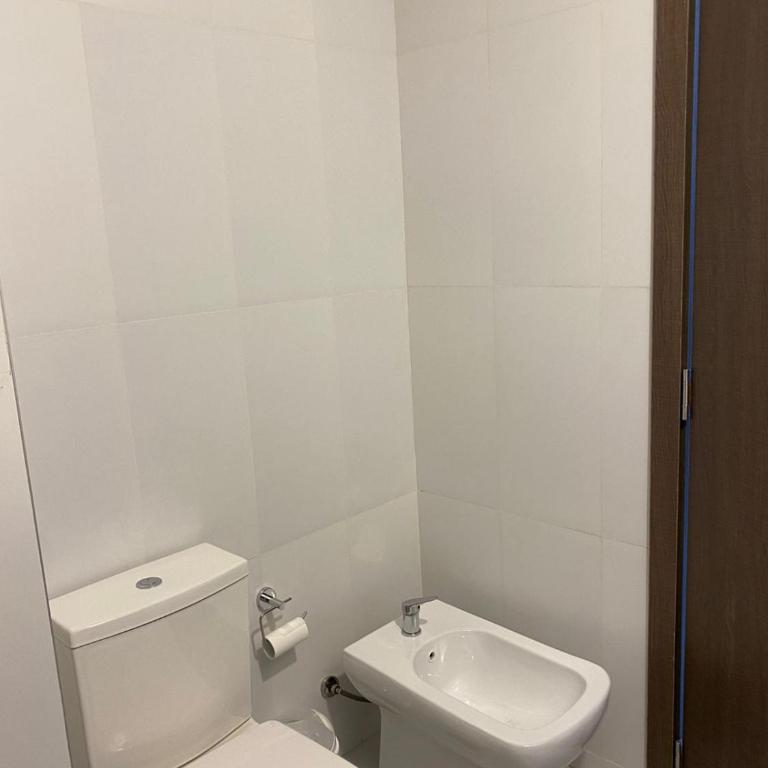 Monoambiente Cipolletti - One-Bedroom Apartment - 2