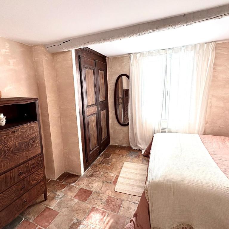 Charming Townhouse in Carpentras Historic Center - Maison 2 Chambres - 9