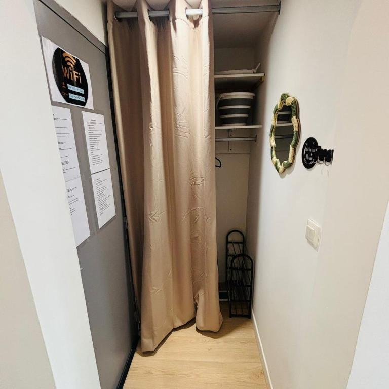 Cozy and quiet studio - Studio mit Kingsize-Bett und Schlafsofa - 9