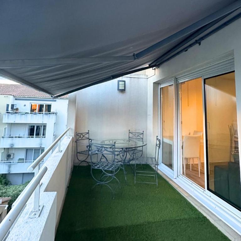 T3 Lumineux CLIMATISÉ - PISCINE, GARAGE & WIFI - Apartamento de 2 dormitorios - 14