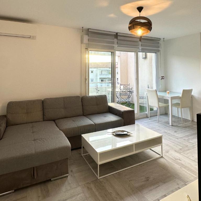 T3 Lumineux CLIMATISÉ - PISCINE, GARAGE & WIFI - Apartamento de 2 dormitorios - 3