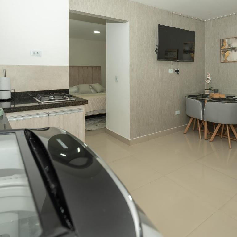 central luxury apartaestudio, Cali - One-Bedroom Apartment - 17