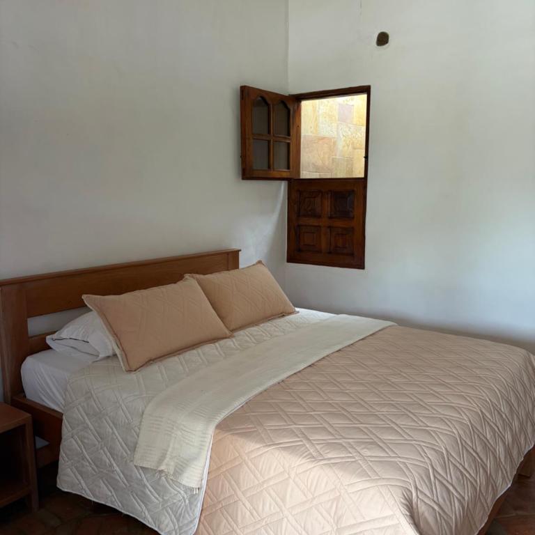 Santo Domingo Campestre - Deluxe Double Room with Extra Bed - 1