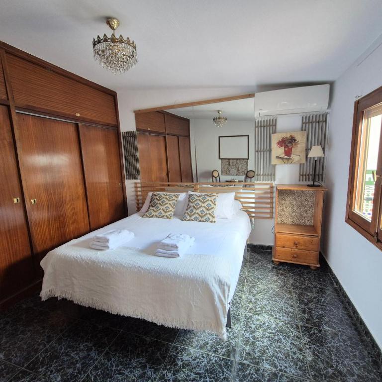 Ático Vintage con terraza en Madrid centro - Two-Bedroom Apartment - 20