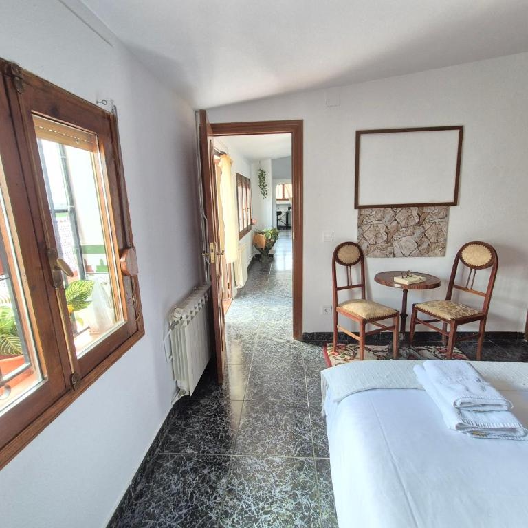 Ático Vintage con terraza en Madrid centro - Two-Bedroom Apartment - 22