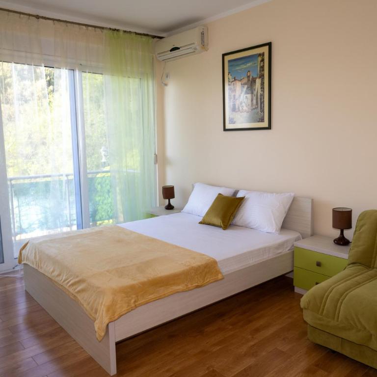 Blue Horizon Villa DV - Three-Bedroom Villa - 13