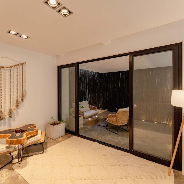 Stylish 3BR Retreat in Serene Luxury Setting - Apartamento - 11