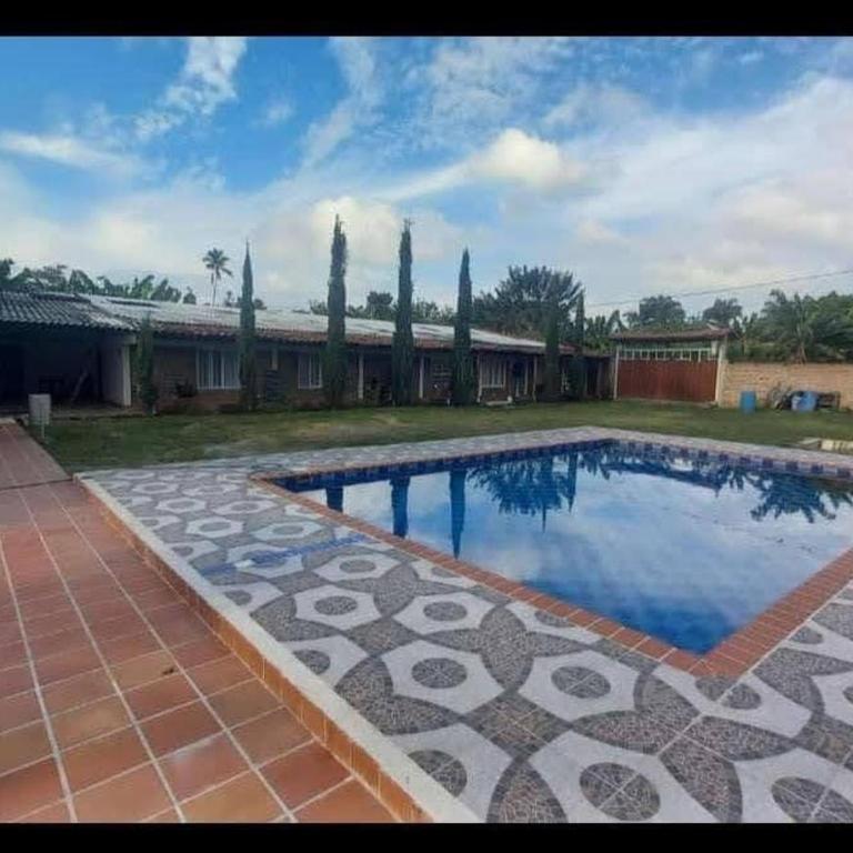 Finca fercho rozo - Casa - 3