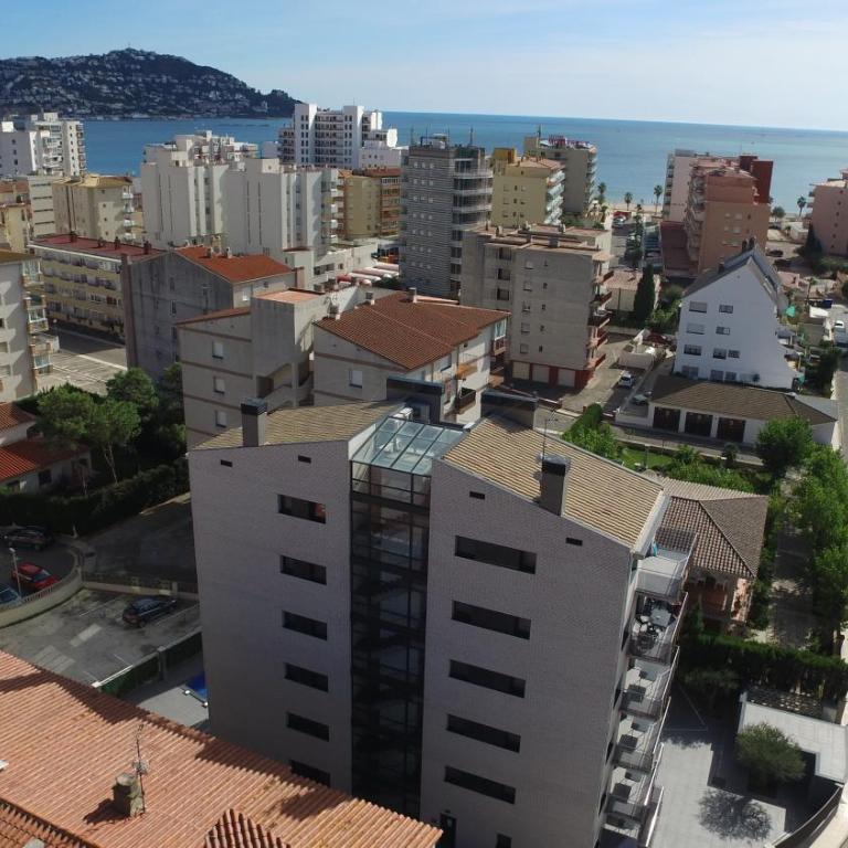 InmoSantos Apartaments Nuria - Apartamento de 1 dormitorio - 2