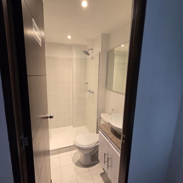 Acogedor apartaestudio con balcon - Apartamento de 1 dormitorio - 2