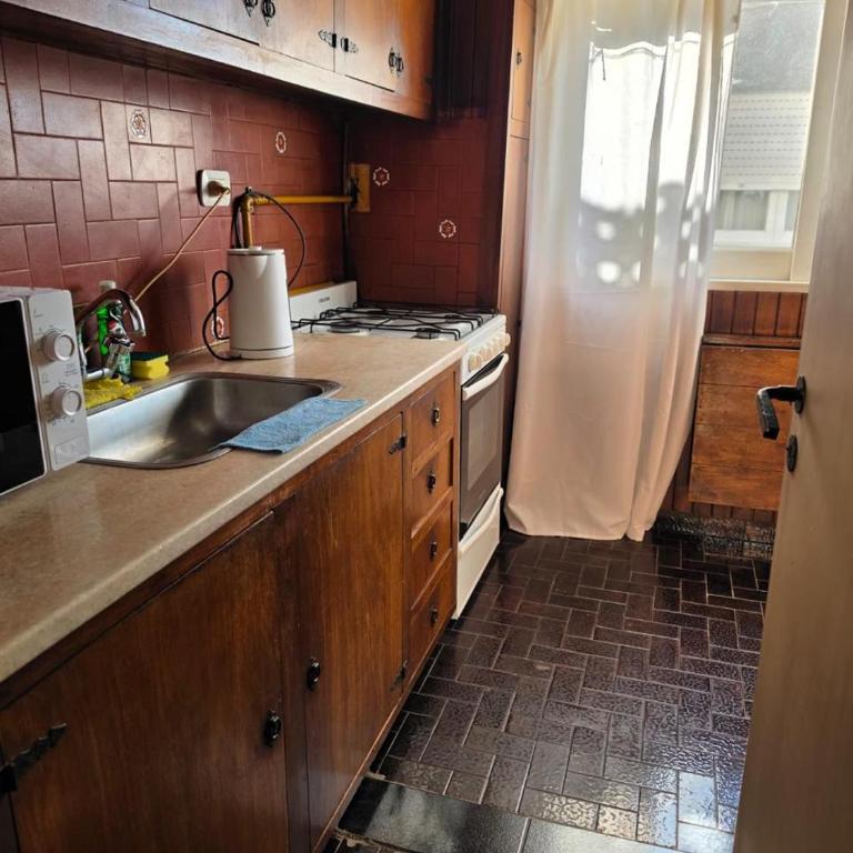 Departamento por día a media cuadra de la Plaza - Santa Rosa - Apartamento de 1 dormitorio - 8