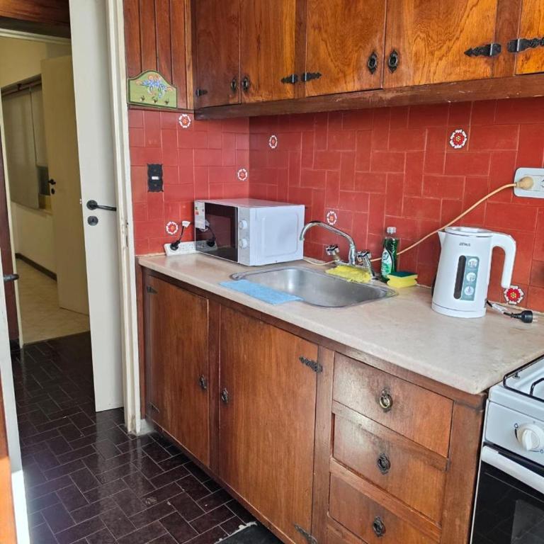 Departamento por día a media cuadra de la Plaza - Santa Rosa - Apartamento de 1 dormitorio - 12