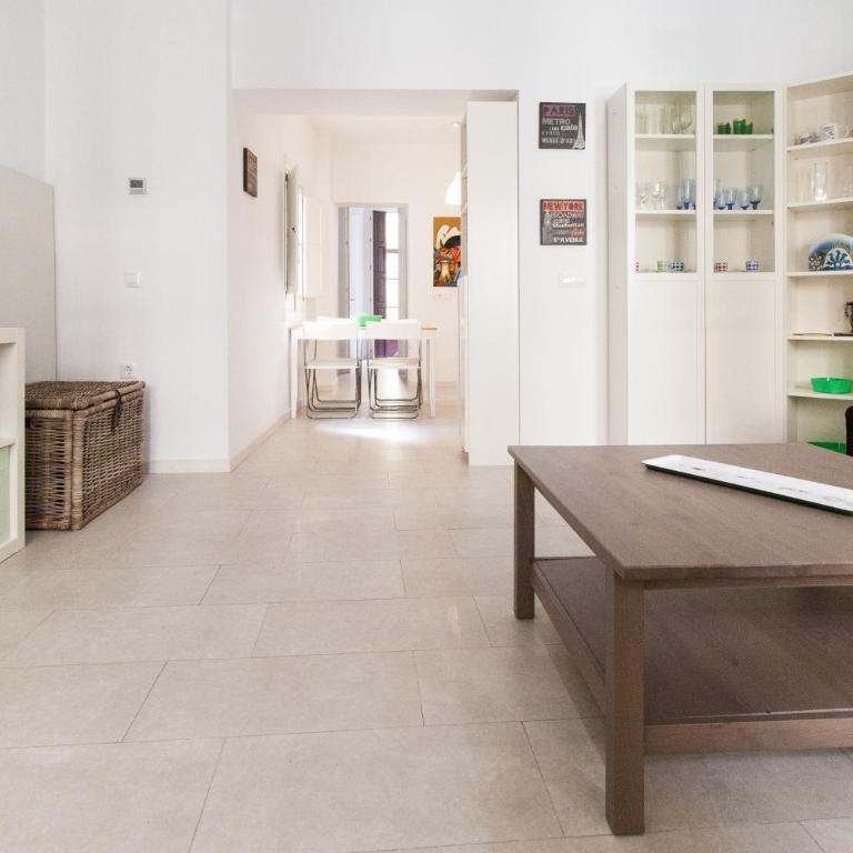 CN PARKING INCLUIDO Apartamento 2D en zona monumental - Apartamento de 2 dormitorios - 8