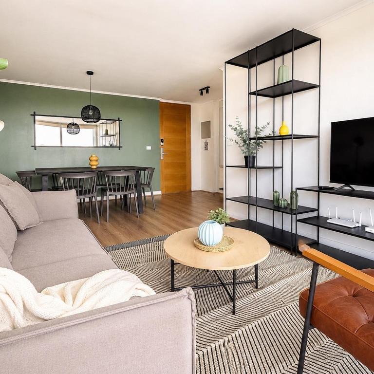 Vista Cordillera Piso 15 , Parking, Metro y Mall Plaza Egaña, Fast WIFI - Apartamento Deluxe de 2 dormitorios con balcón - 6