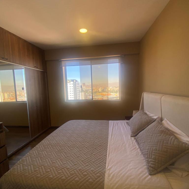 Apartamento céntrico y lujoso - Apartamento Premium de 3 dormitorios con balcón - 17