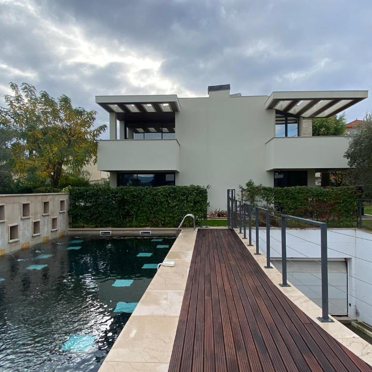 Cap d'Antibes Luxury Family Villa - Three-Bedroom Apartment - 29
