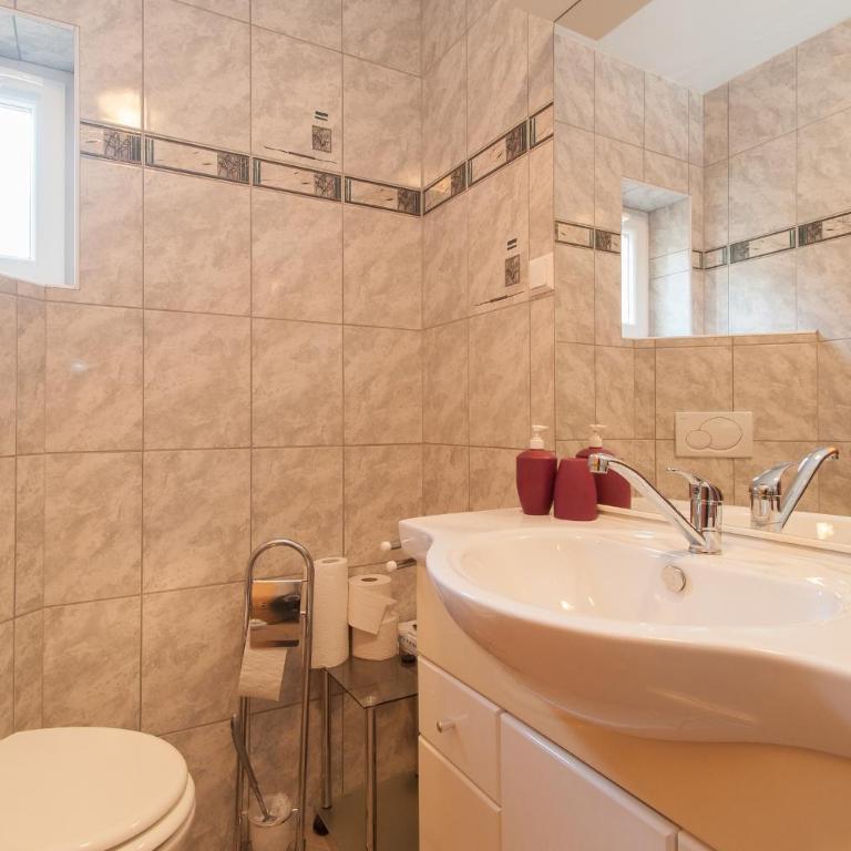 Lug ins Land - Doppelzimmer mit Balkon (2 Erwachsene + 1 Kind) - 4