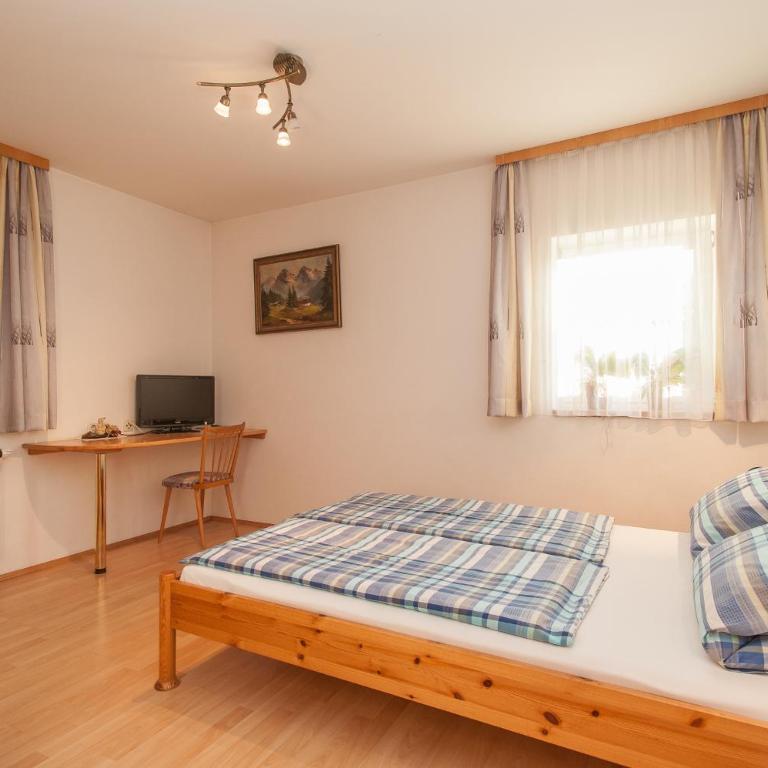 Lug ins Land - Doppelzimmer mit Bergblick - 4