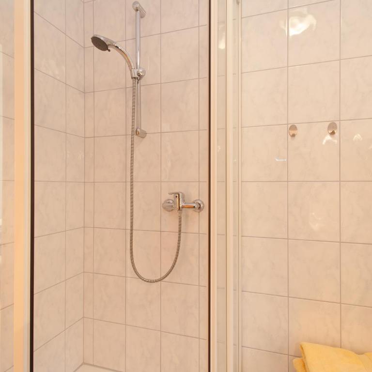 Lug ins Land - Doppelzimmer mit Bergblick - 2