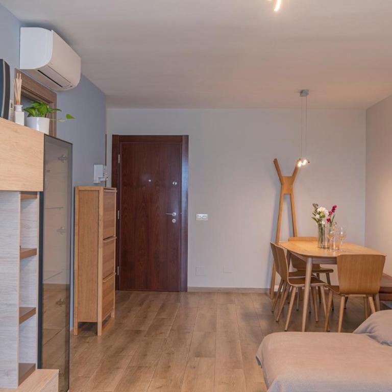 Paradise Apartment - Apartment with Terrace - 32